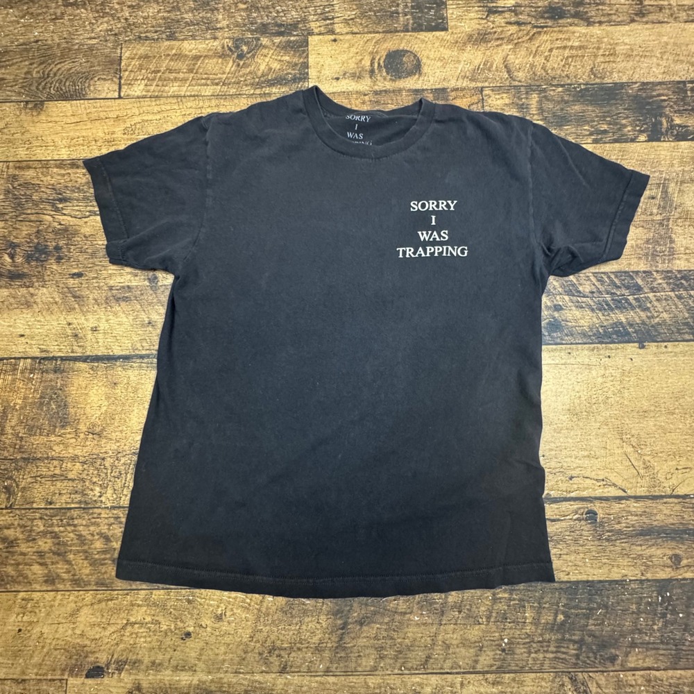 Sorry I Was Trapping Graphic Print T-Shirt Short Sleeve Men's Large‎